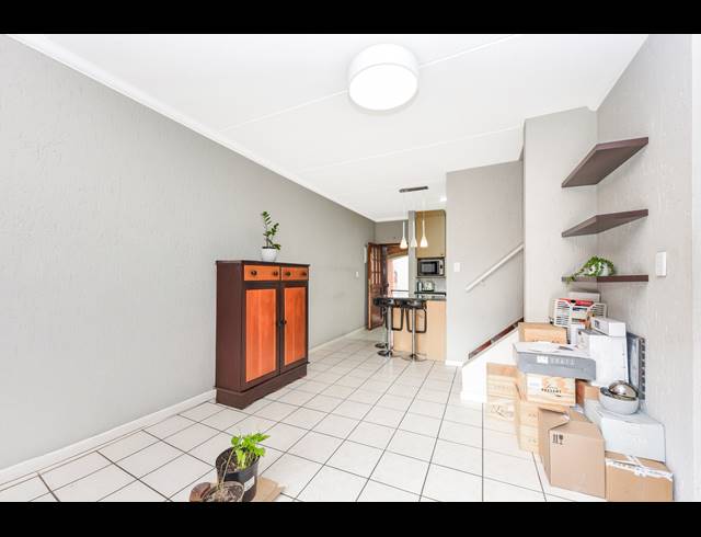 3 BEDROOM APARTMENT FOR SALE IN PAULSHOF
